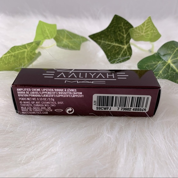 MAC Aaliyah lipstick “Hot Like…” (AMPLIFIED CREME) - Picture 4 of 4